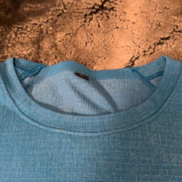 Lululemon Blue Shirt - Picture 2 of 5